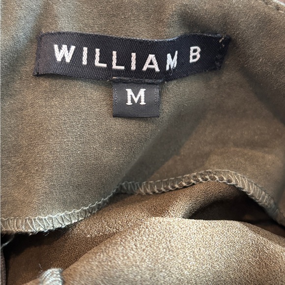 William B Faux Suede Mini Skirt. Size M - Picture 4 of 6